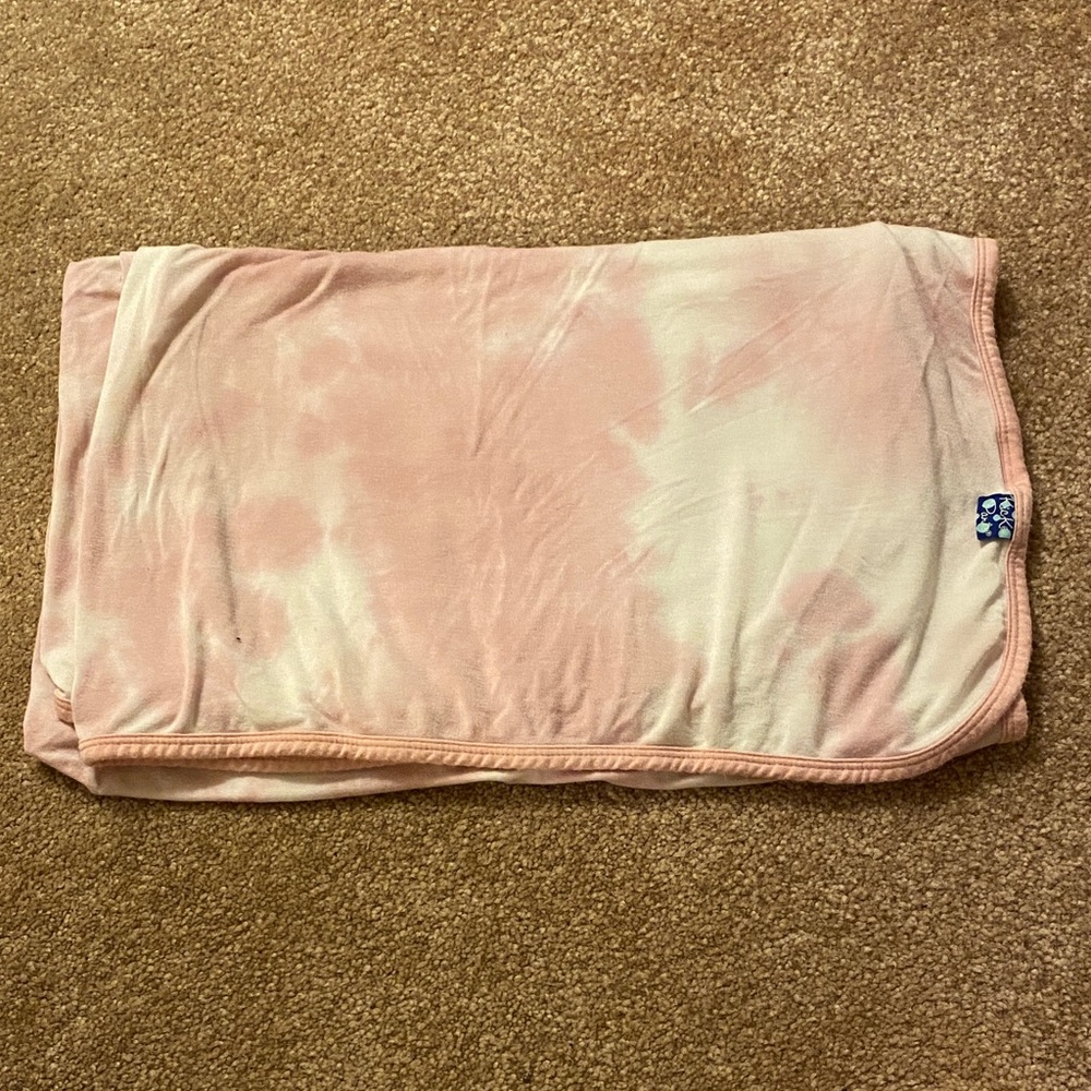KICKEE PANTS. Bamboo swaddle.